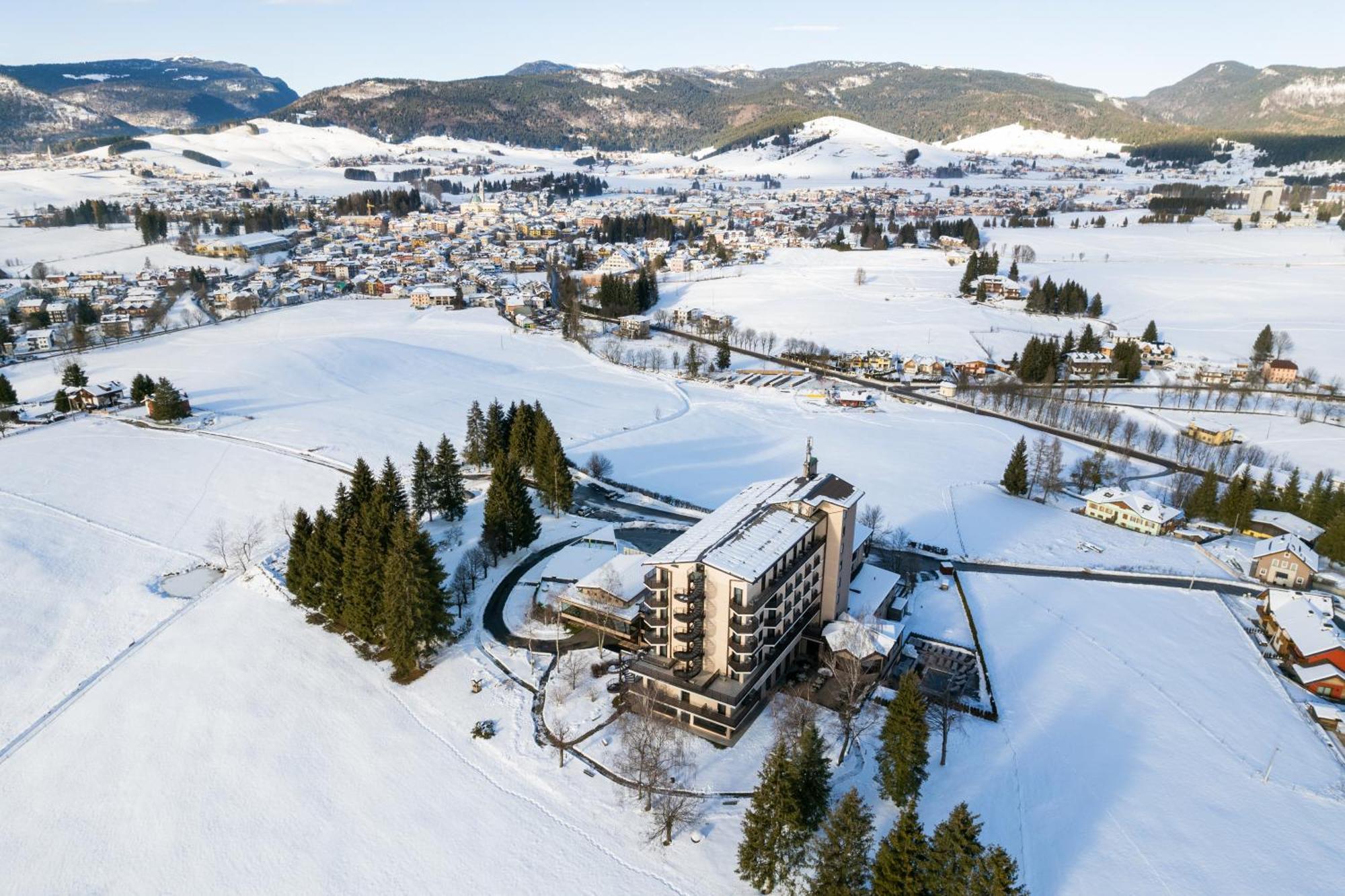 Linta Hotel Wellness & Spa Азиаго Екстериор снимка